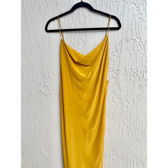 Revolve Spaghetti Strap Satin Cowl Neck Elegant Maxi Dress Yellow Women's M - Picture 4 of 6